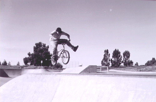 j1footer.gif